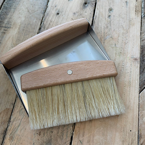 Redecker Table Sweeping Set